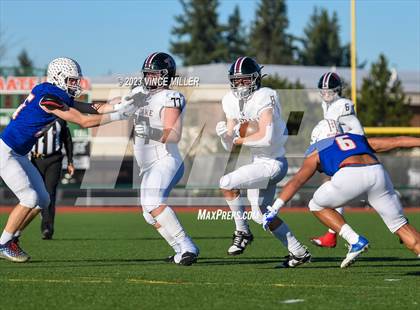Thumbnail 1 in Eastlake @ Graham-Kapowsin (WIAA 4A Semifinal) photogallery.