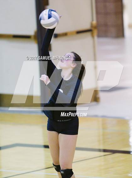 Thumbnail 1 in Lincoln Southwest vs. Lincoln Southeast (Heartland Athletic Conference) photogallery.