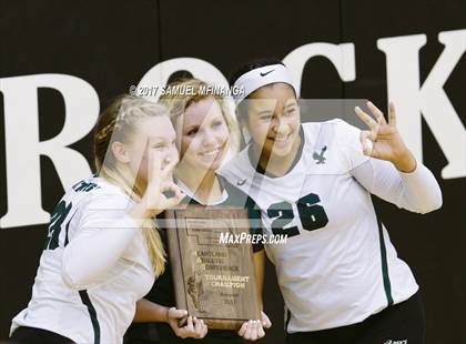 Thumbnail 3 in Lincoln Southwest vs. Lincoln Southeast (Heartland Athletic Conference) photogallery.