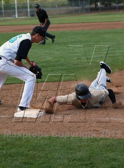 Thumbnail 1 in Deer Valley vs Pioneer (Boras Classic - North Bracket) photogallery.