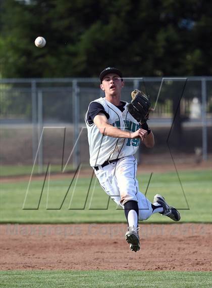 Thumbnail 3 in Deer Valley vs Pioneer (Boras Classic - North Bracket) photogallery.