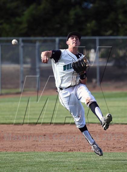 Thumbnail 2 in Deer Valley vs Pioneer (Boras Classic - North Bracket) photogallery.
