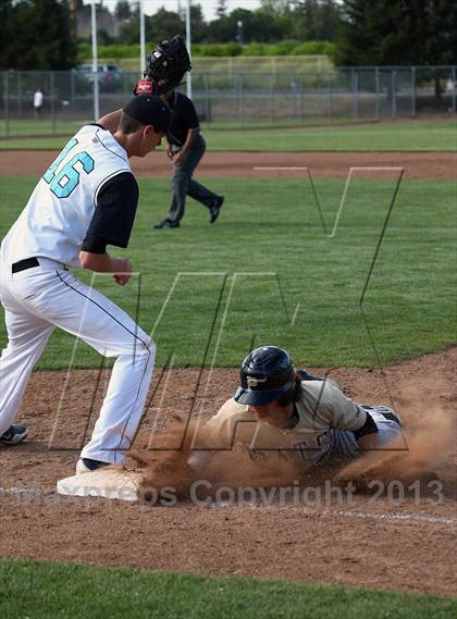 Thumbnail 1 in Deer Valley vs Pioneer (Boras Classic - North Bracket) photogallery.