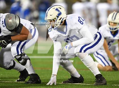 Thumbnail 2 in Brother Martin vs. Jesuit photogallery.