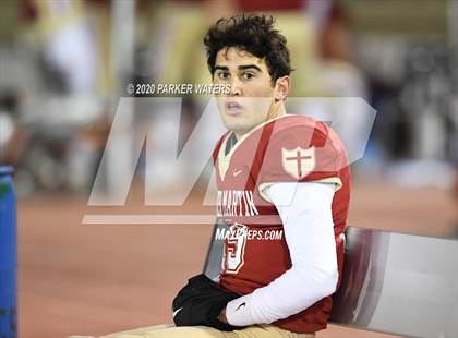 Thumbnail 2 in Brother Martin vs. Jesuit photogallery.