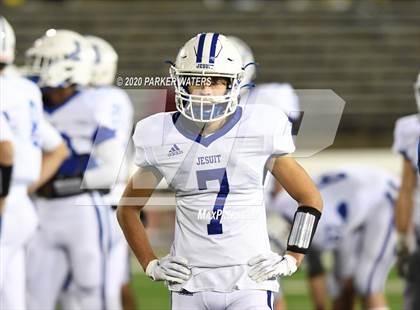Thumbnail 3 in Brother Martin vs. Jesuit photogallery.
