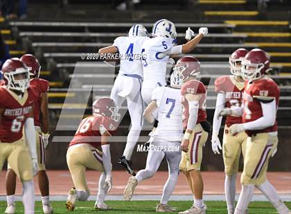 Thumbnail 3 in Brother Martin vs. Jesuit photogallery.