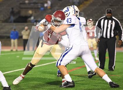 Thumbnail 3 in Brother Martin vs. Jesuit photogallery.