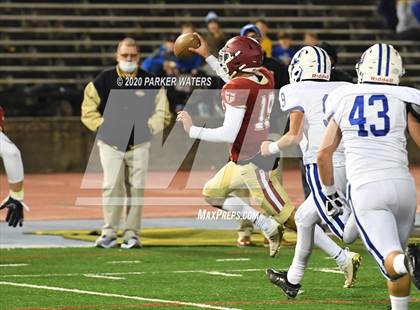 Thumbnail 3 in Brother Martin vs. Jesuit photogallery.