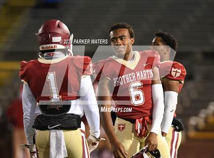 Thumbnail 3 in Brother Martin vs. Jesuit photogallery.