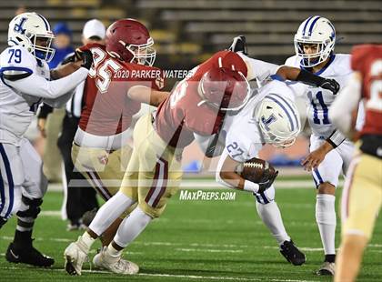 Thumbnail 1 in Brother Martin vs. Jesuit photogallery.