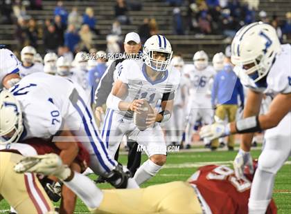 Thumbnail 1 in Brother Martin vs. Jesuit photogallery.