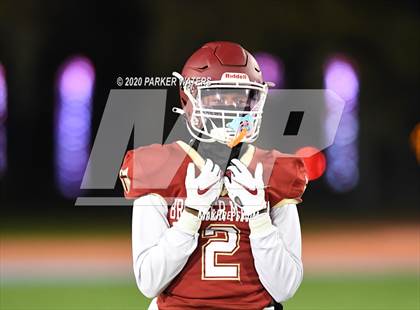 Thumbnail 3 in Brother Martin vs. Jesuit photogallery.