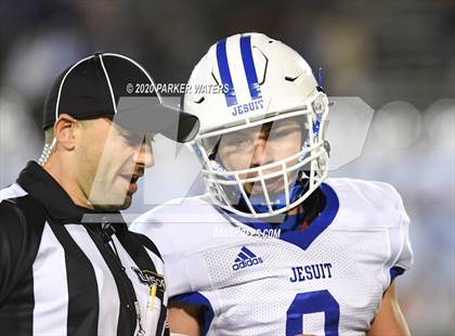 Thumbnail 2 in Brother Martin vs. Jesuit photogallery.
