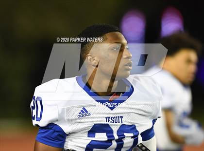 Thumbnail 3 in Brother Martin vs. Jesuit photogallery.