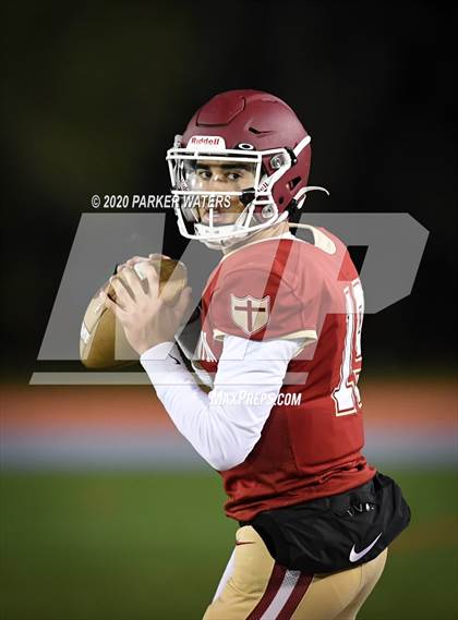 Thumbnail 2 in Brother Martin vs. Jesuit photogallery.