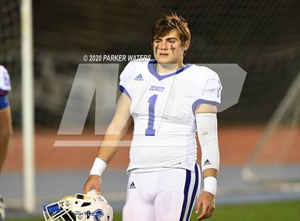 Thumbnail 2 in Brother Martin vs. Jesuit photogallery.