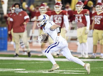 Thumbnail 2 in Brother Martin vs. Jesuit photogallery.