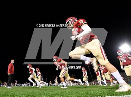Thumbnail 1 in Brother Martin vs. Jesuit photogallery.