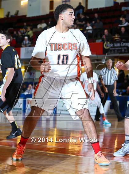 Thumbnail 3 in Greece Athena vs Spring Valley (Slam Dunk Tournament) photogallery.
