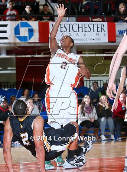 Thumbnail 3 in Greece Athena vs Spring Valley (Slam Dunk Tournament) photogallery.