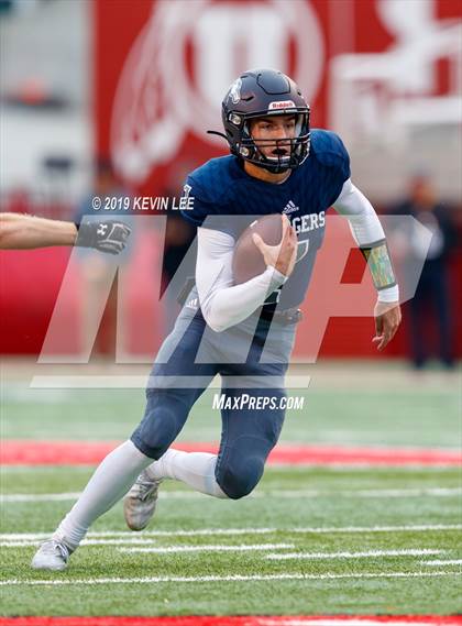 Thumbnail 3 in Corner Canyon vs. American Fork (UHSAA 6A Final) photogallery.