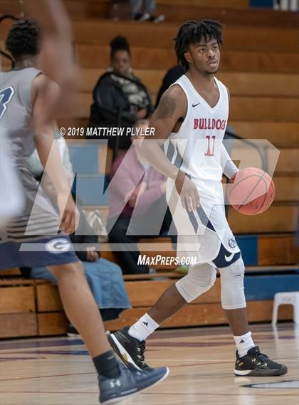 Thumbnail 1 in Grimsley @ Terry Sanford photogallery.