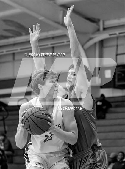 Thumbnail 2 in Grimsley @ Terry Sanford photogallery.
