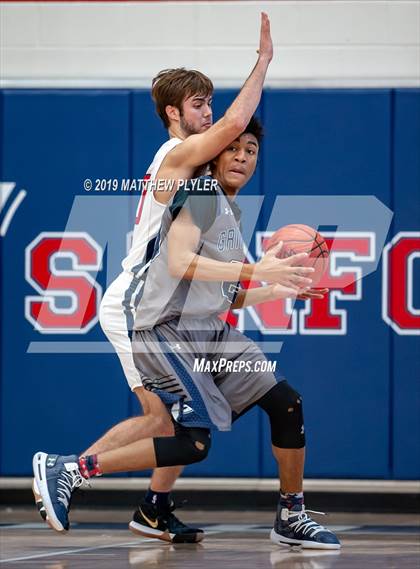Thumbnail 1 in Grimsley @ Terry Sanford photogallery.