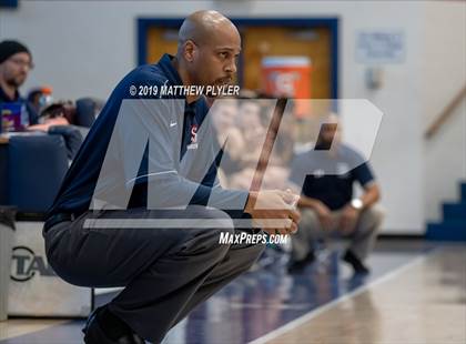 Thumbnail 3 in Grimsley @ Terry Sanford photogallery.