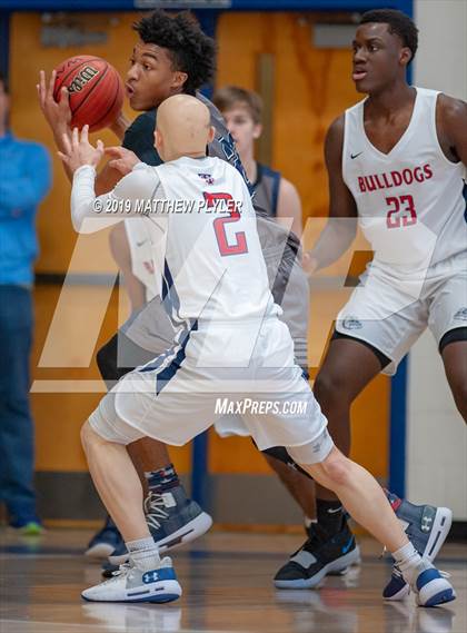 Thumbnail 1 in Grimsley @ Terry Sanford photogallery.