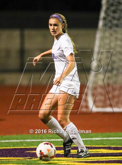 Thumbnail 3 in Skyline vs. Issaquah photogallery.