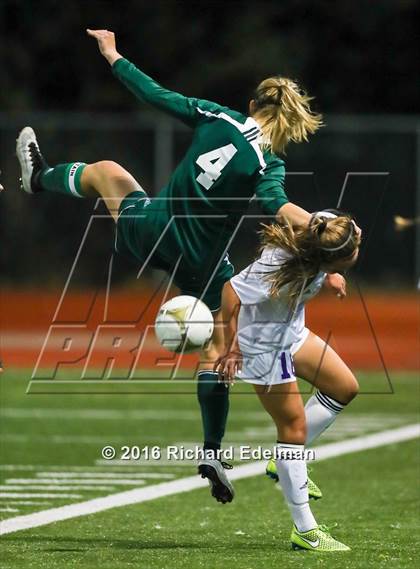 Thumbnail 2 in Skyline vs. Issaquah photogallery.