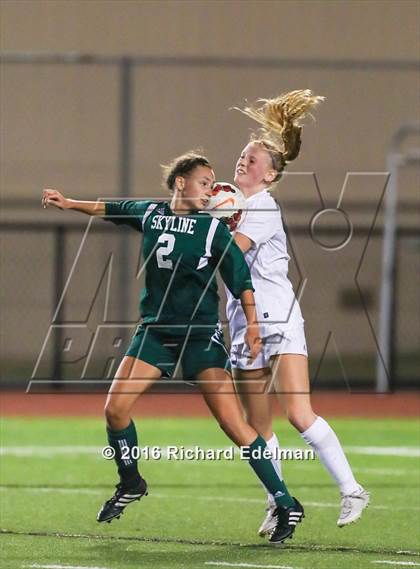 Thumbnail 3 in Skyline vs. Issaquah photogallery.