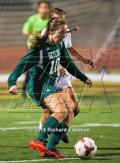 Thumbnail 3 in Skyline vs. Issaquah photogallery.