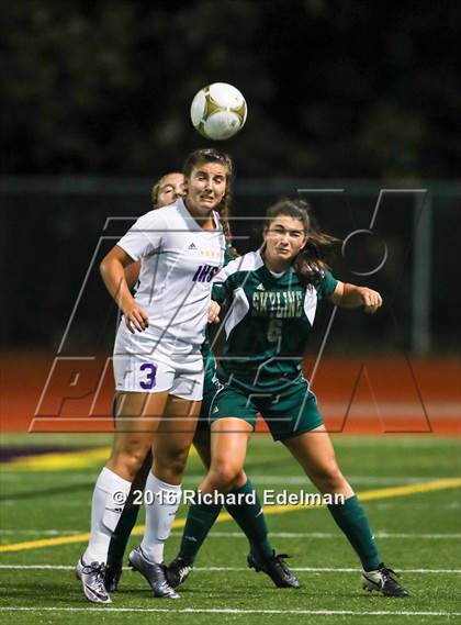 Thumbnail 2 in Skyline vs. Issaquah photogallery.