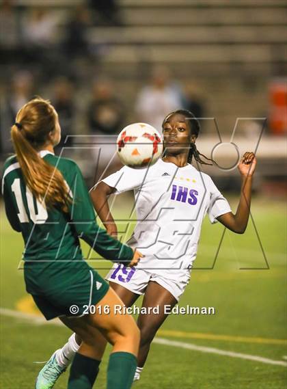 Thumbnail 3 in Skyline vs. Issaquah photogallery.