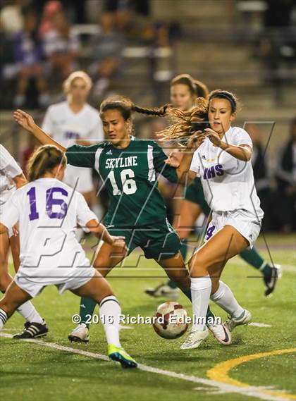 Thumbnail 1 in Skyline vs. Issaquah photogallery.