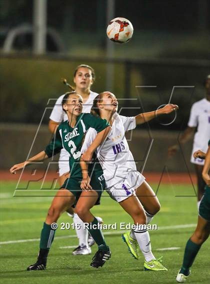 Thumbnail 1 in Skyline vs. Issaquah photogallery.