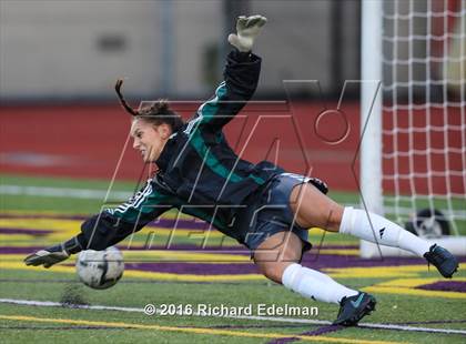 Thumbnail 1 in Skyline vs. Issaquah photogallery.