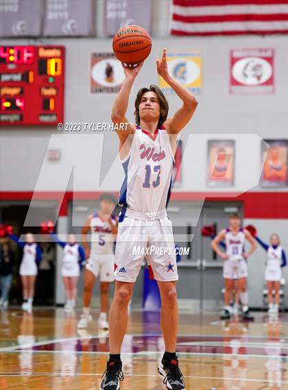 Thumbnail 1 in Western Boone @ Danville (IHSAA 3A Sectional First Round) photogallery.