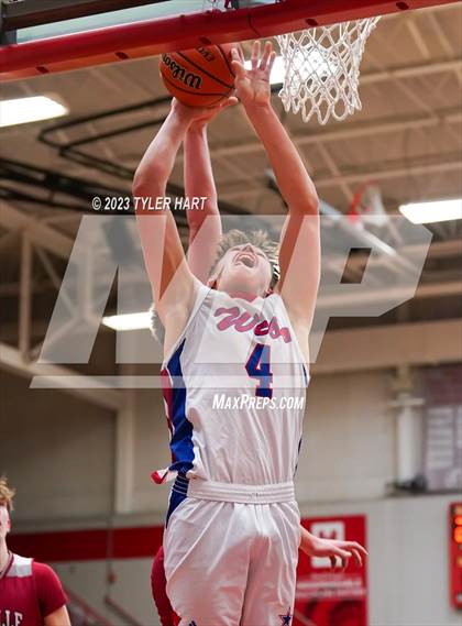 Thumbnail 1 in Western Boone @ Danville (IHSAA 3A Sectional First Round) photogallery.