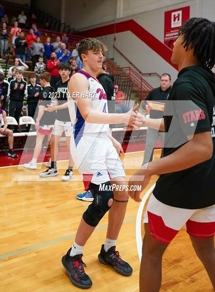 Thumbnail 3 in Western Boone @ Danville (IHSAA 3A Sectional First Round) photogallery.