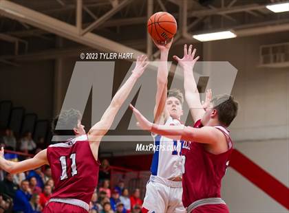 Thumbnail 1 in Western Boone @ Danville (IHSAA 3A Sectional First Round) photogallery.