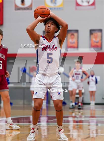 Thumbnail 2 in Western Boone @ Danville (IHSAA 3A Sectional First Round) photogallery.