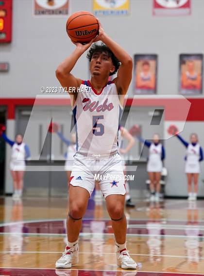 Thumbnail 1 in Western Boone @ Danville (IHSAA 3A Sectional First Round) photogallery.