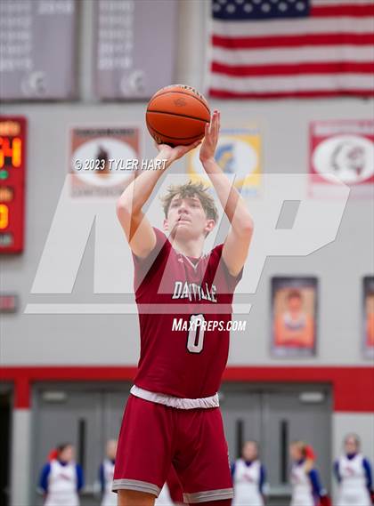 Thumbnail 1 in Western Boone @ Danville (IHSAA 3A Sectional First Round) photogallery.