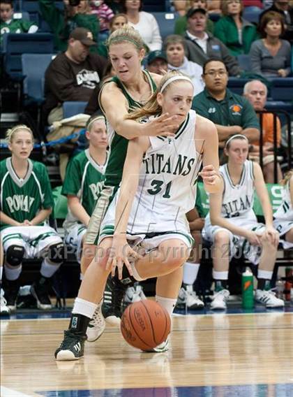 Thumbnail 3 in La Costa Canyon vs Poway (SDS D1 Final) photogallery.