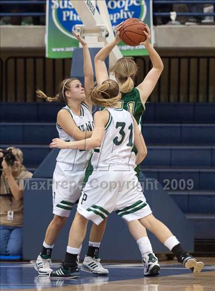 Thumbnail 2 in La Costa Canyon vs Poway (SDS D1 Final) photogallery.