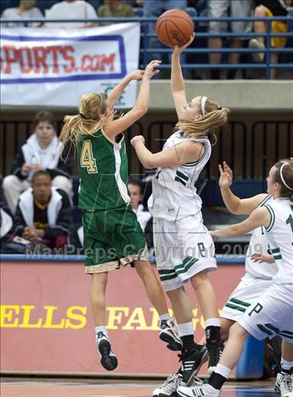Thumbnail 1 in La Costa Canyon vs Poway (SDS D1 Final) photogallery.